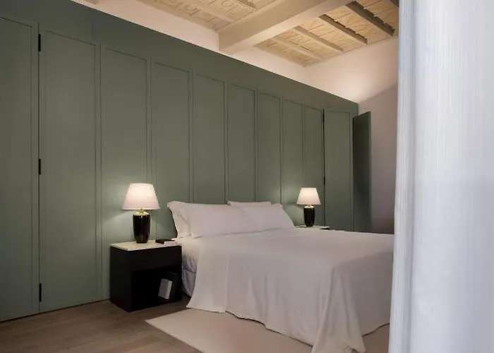 Parisii Bocca Di Leone 88-piazza Di Spagna 4*